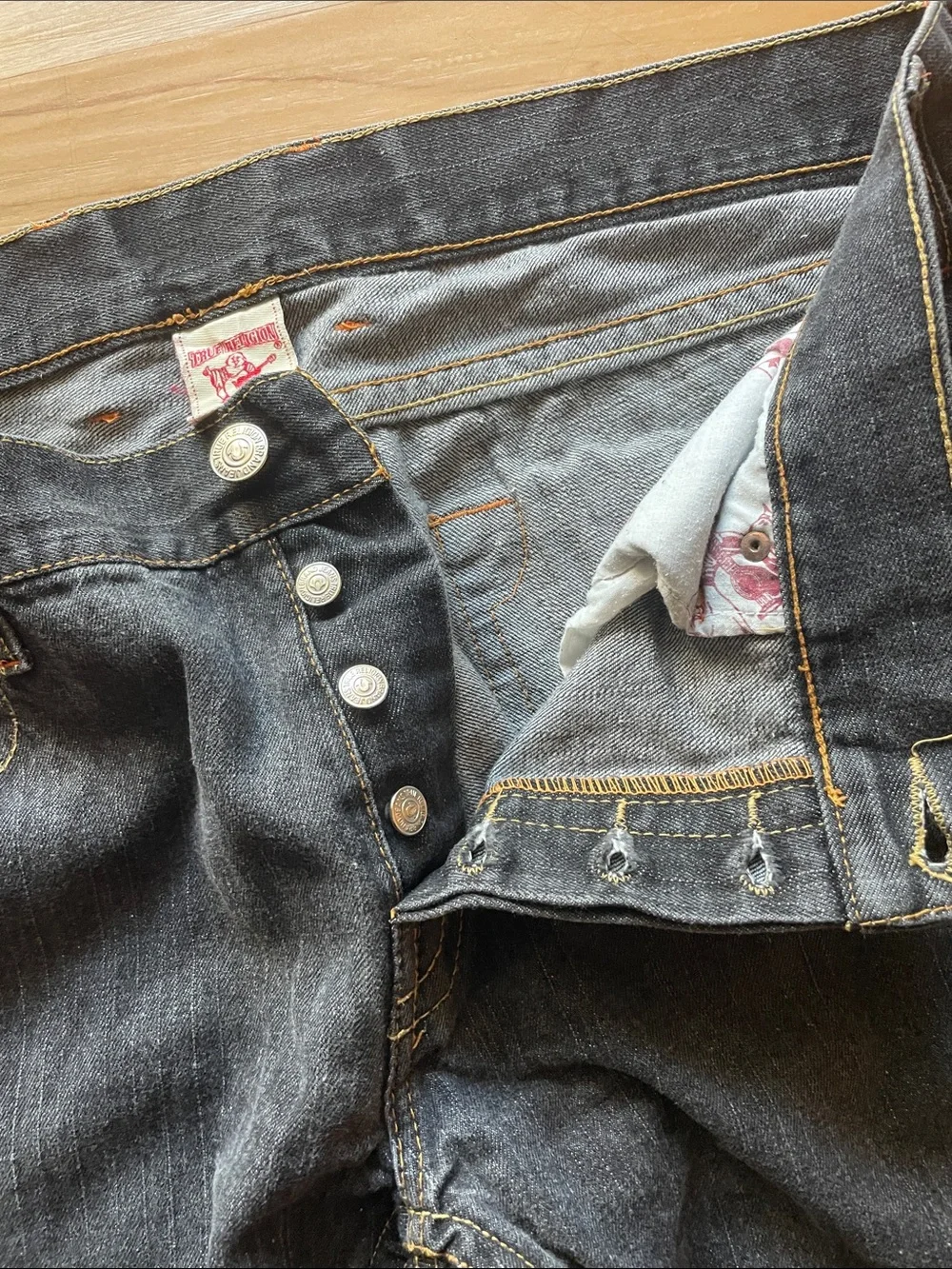 True Religion Men's Dark Gray Straight Jeans Button Fly Logan